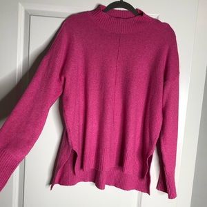 Fun, pink sweater!